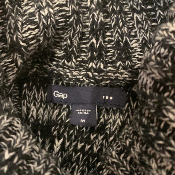 Gap turtleneck sweater Size M - Picture 3 of 3